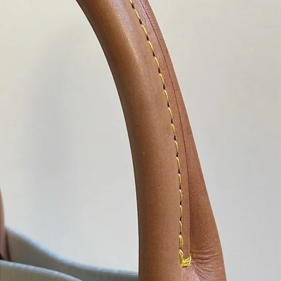 NWOT DOONEY & BOURKE VINTAGE SIGNATURE CANVAS LEATHER SHOULDER TOTE NEVER USED - Picture 9 of 17